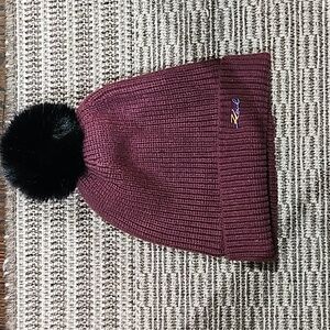 Karl lagerfeld burgundy knitted hat with pompom